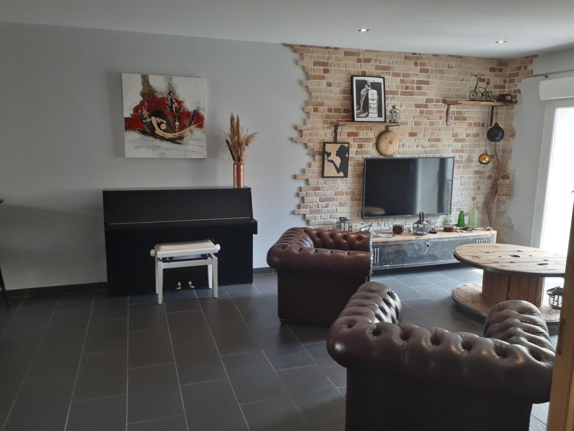 פלורי Maison De Village Avec Sa Charmante Petite Cour Interieure מראה חיצוני תמונה