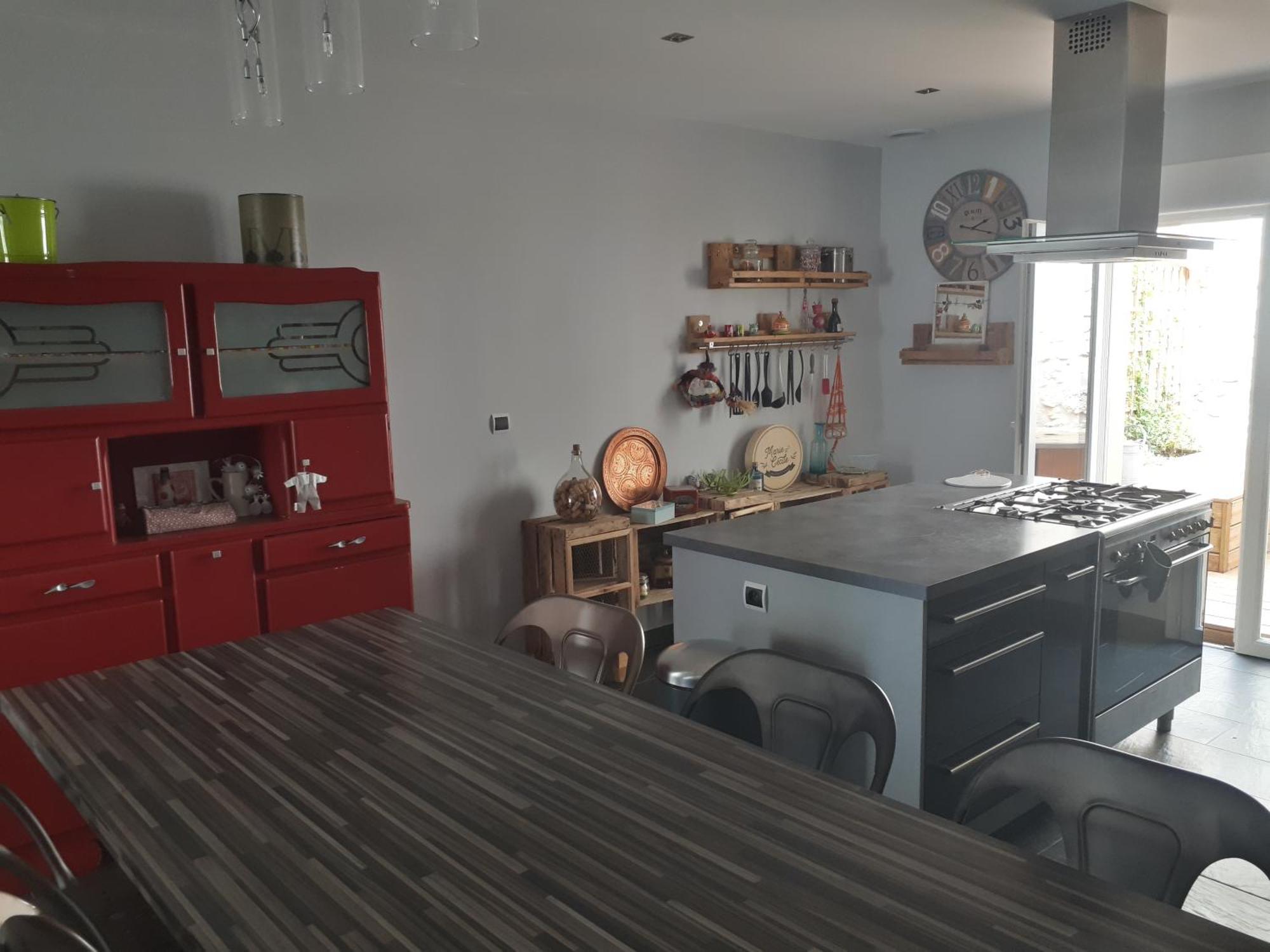 פלורי Maison De Village Avec Sa Charmante Petite Cour Interieure מראה חיצוני תמונה